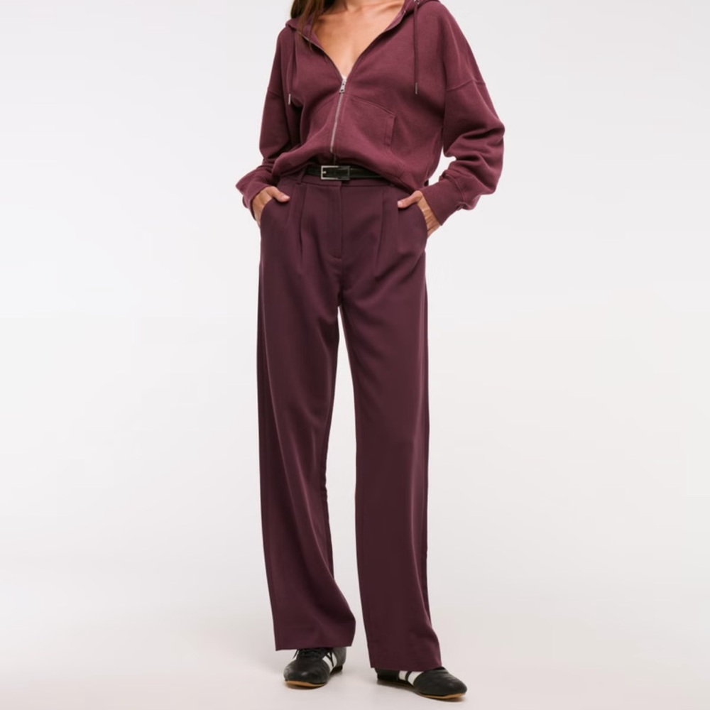 A&F Sloane Tailored Wide Leg Pant 26 short